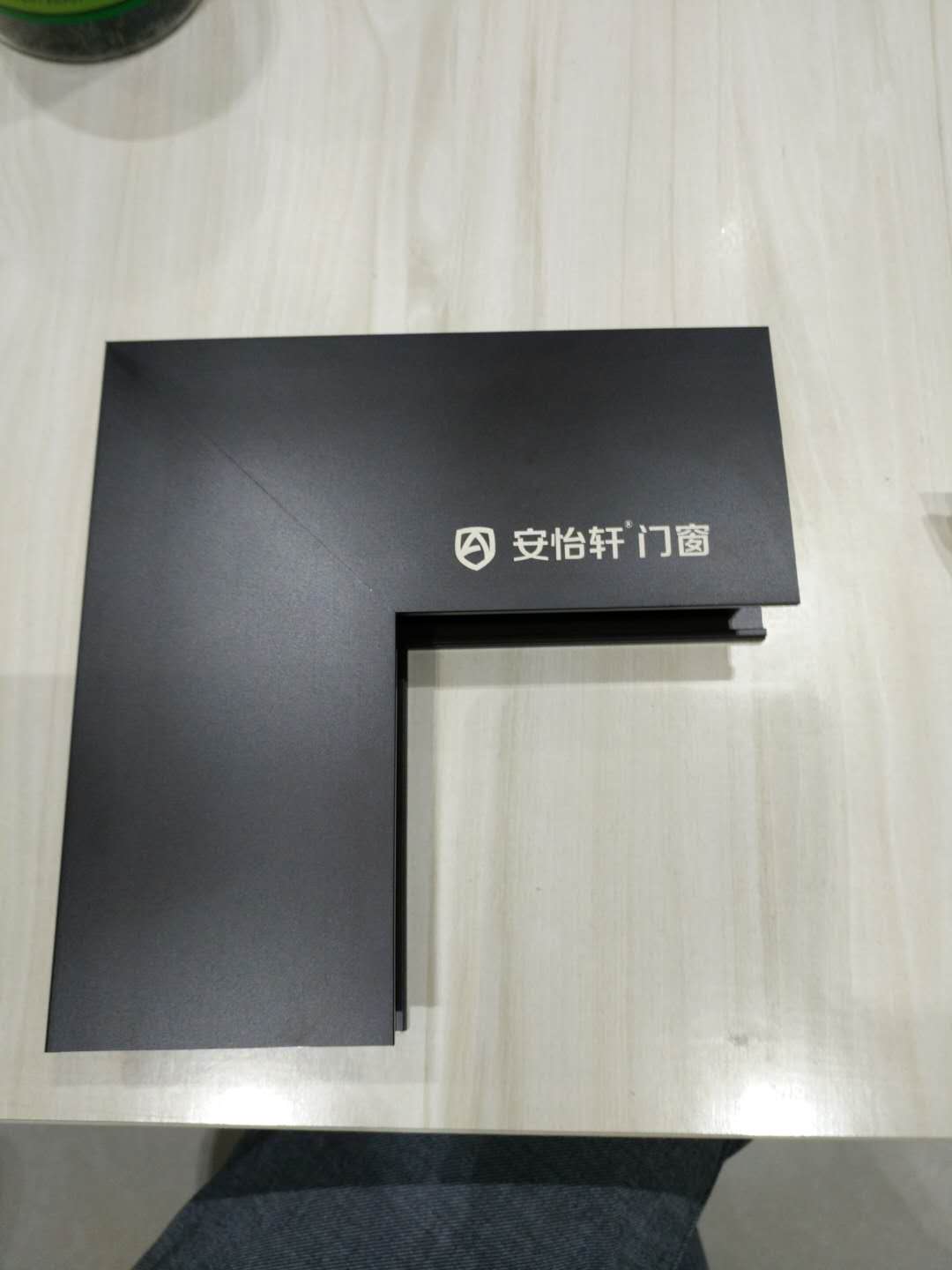 门窗五金激光打标机效果