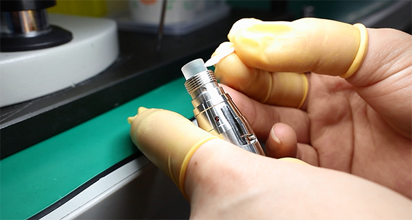 创鑫激光：教你如何清洁光纤连接器！