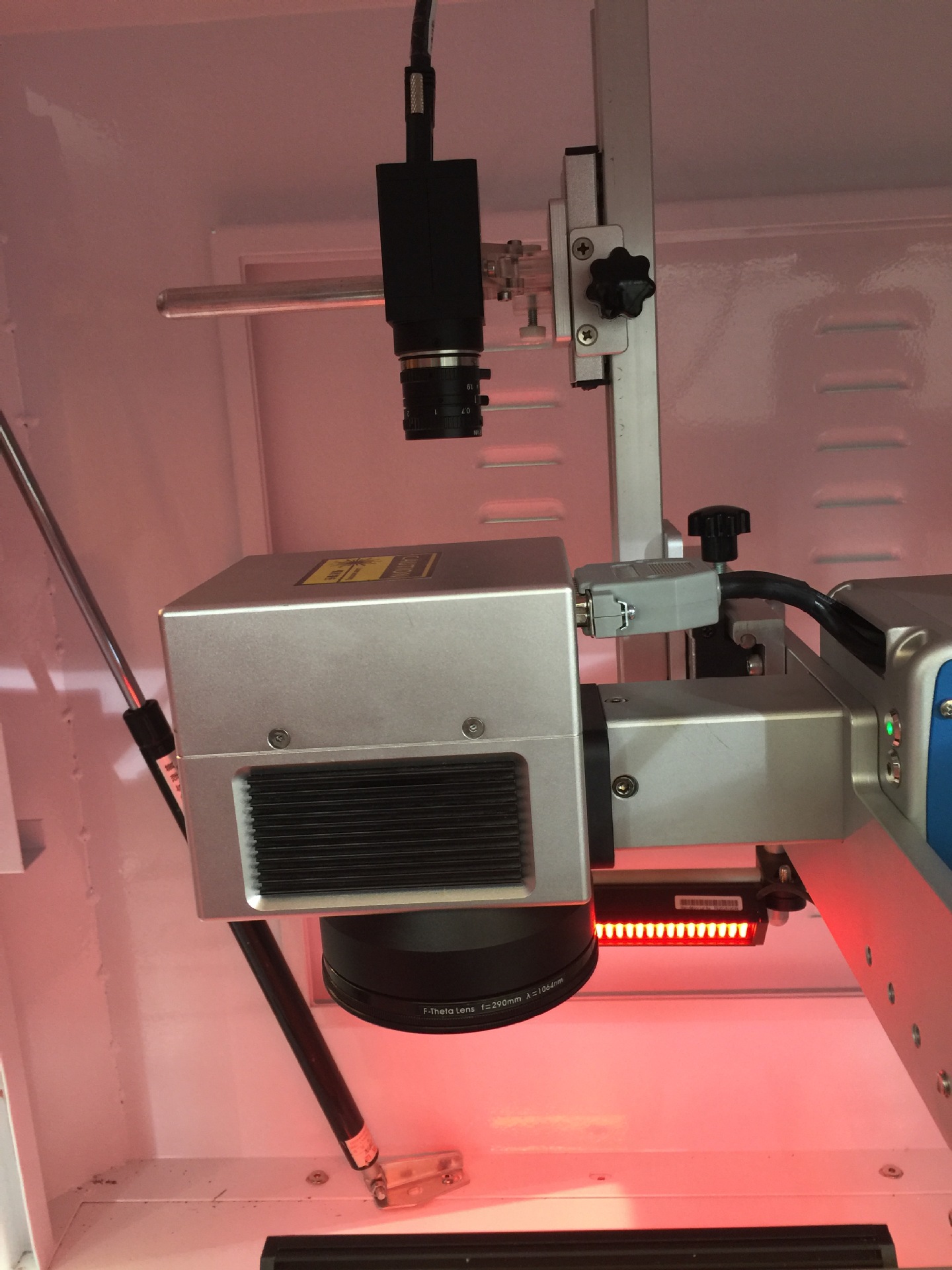 视觉打标机(自动贴标机视频)